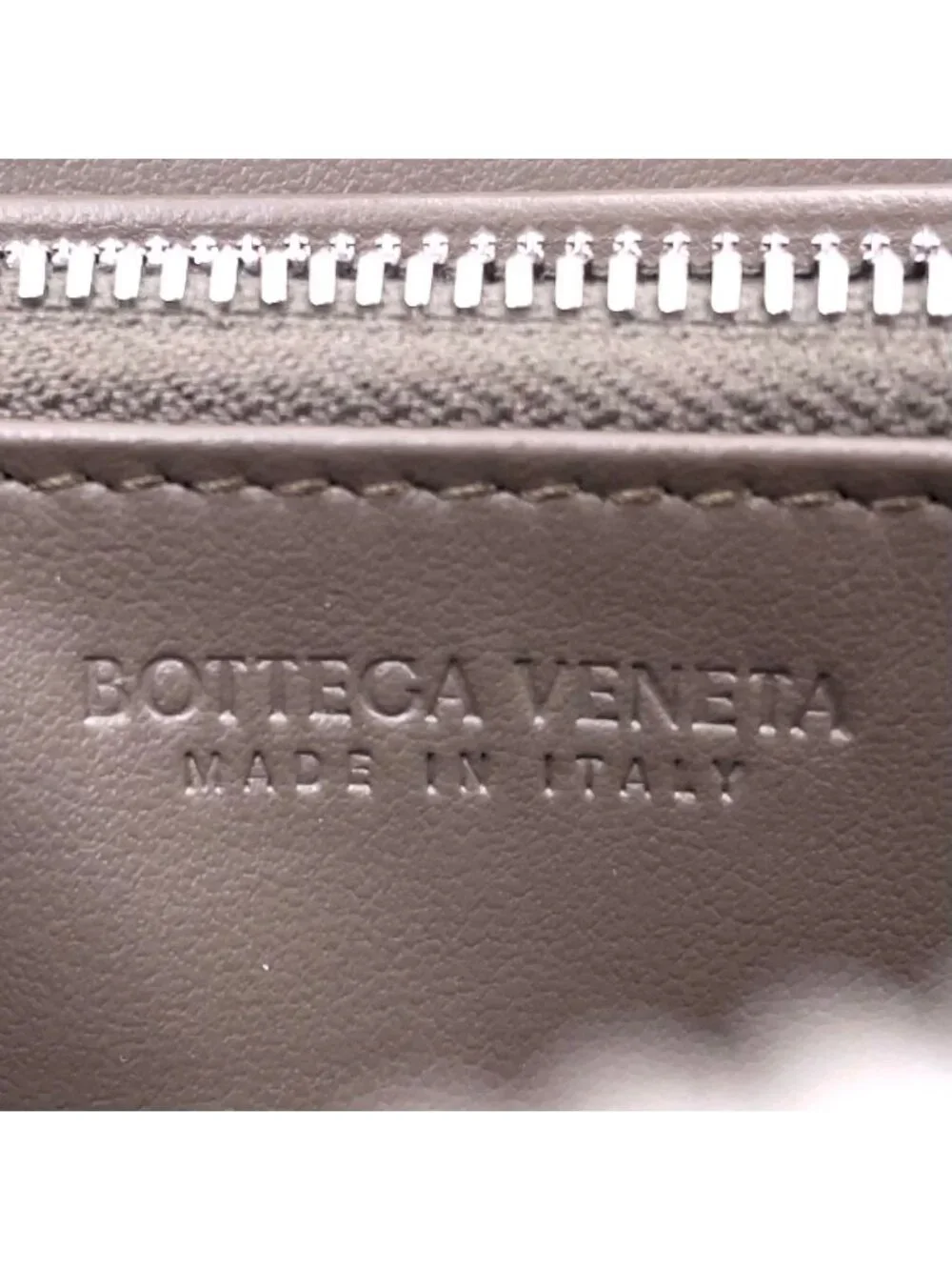 Bottega Veneta Maxi Intrecciato Leather Gray Wallet Silver